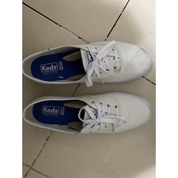 ❗️❗️ลดราคา ❗️❗️รองเท้าผ้าใบ kedsสีขาว