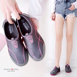 รองเท้าผ้าใบแนวสปอร์ต (Size36-41)