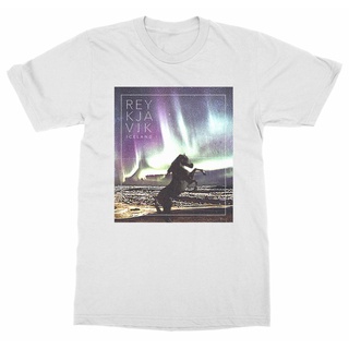 เสื้อยืดผ้าฝ้ายเสื้อยืด พิมพ์ลายหนังสือเดินทาง Reykjavik Iceland Northern Lights World City เหมาะกับการเดินทางL XL  XXL