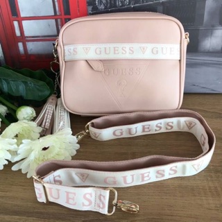 กระเป๋า guess cross body bag