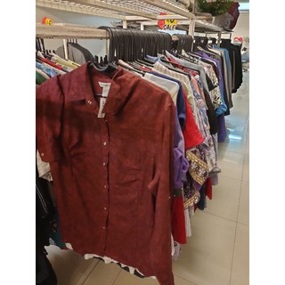 เสื้อแฟชั่นรวมๆ 20 บาททุกตัว มีปลายทางราคาเฉพาะไลฟ์เท่านั้นค่ะ