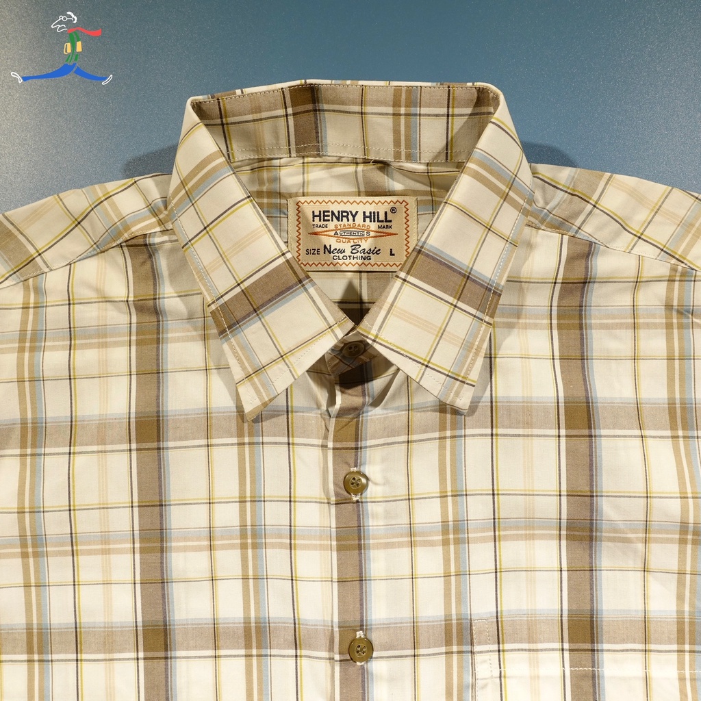 Henry Hill เสื้อเชิ้ตแขนสั้นลายตาราง ลายสก๊อต สีขาว/น้ำตาลอ่อน