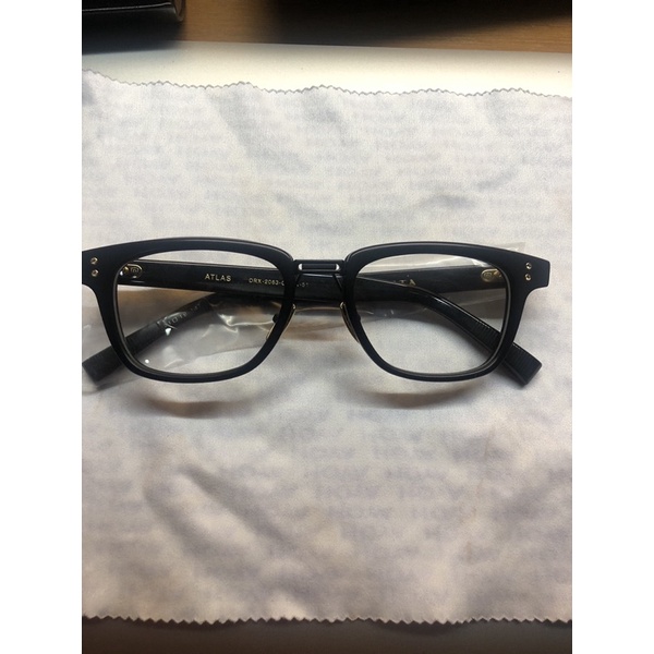 Dita Atlas Matte Black