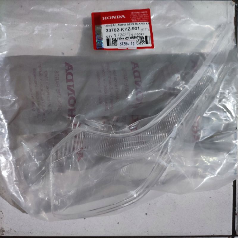 33702-KYZ-901 33701-KYZ-901 ไฟเลี้ยวหลัง Mica Glass Original Honda Supra X 125 Helm In