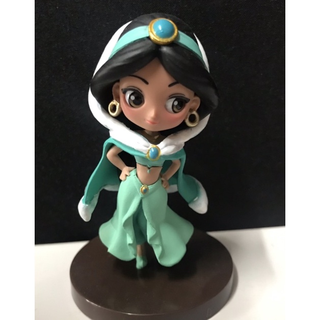 Jasmine Winter Costume