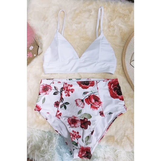 บิกินี่ บราสีขาว + กางเกงเก็บพุงเก็บก้น (มือ1) ราคา 60 บาท (ไซร์ S) 📌📌งาน Shein 📌