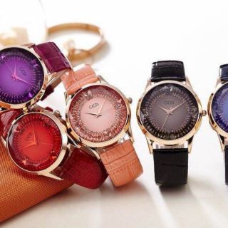 💠Gedi watch⏰
สินค้าแท้ กันน้ำ80% 
- พร้อมกล่อง
ราคาเรือนละ  590บาท