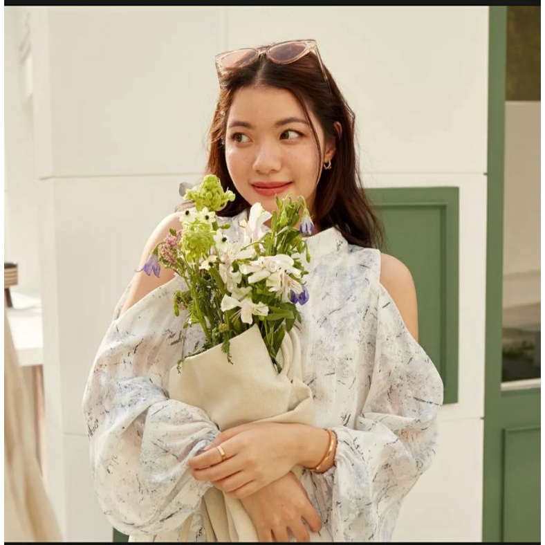 lookbook jessica top blue blossom