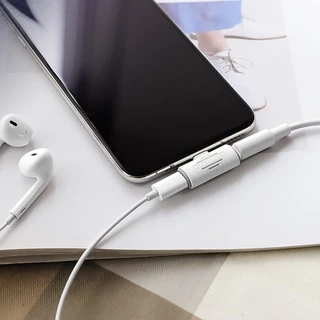 Borofone BV6 ตัวแปลงสามทาง สำหรับโทรศัพท์ Phone (ฟังเพลง+ชาร์จแบต) ของแท้ รับประกัน 1 ปี