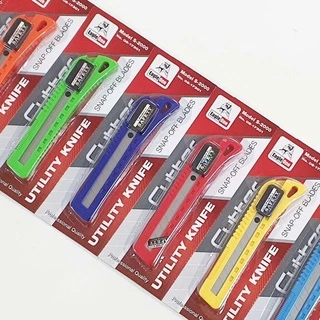 Eagle One มีดคัตเตอร์ใหญ่ (คัทเตอร์) มีระบบล็อกออโต้ ผลิตจาก PVC ขึ้นรูปหนา คละสี