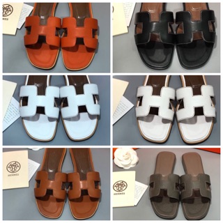 รองเท้าแตะหนังแท้ Hermes Oran Sandals 36-40