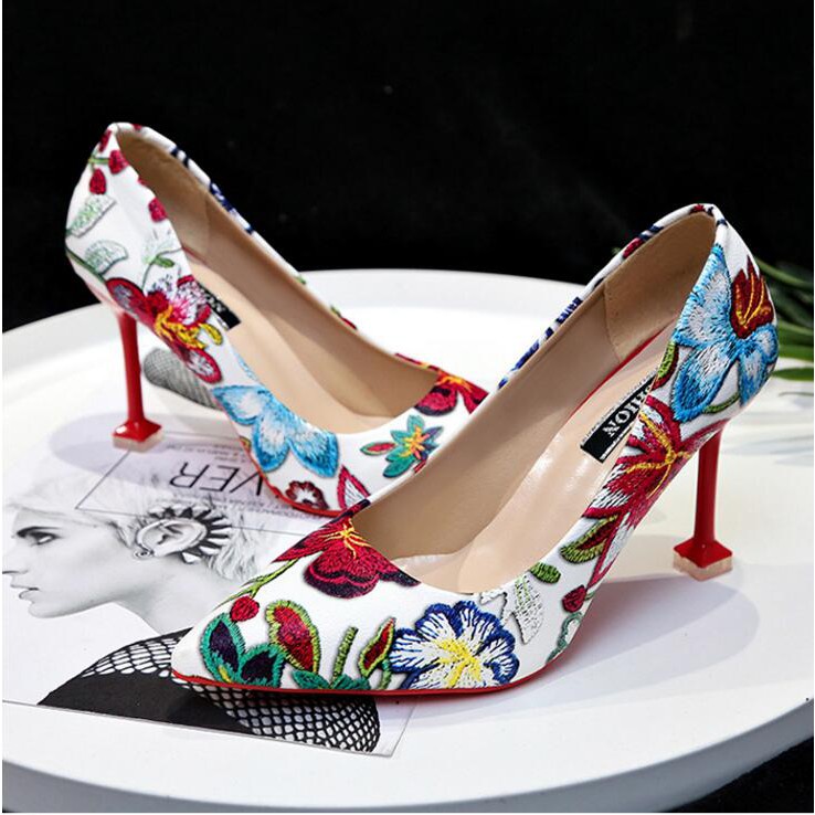 SL766-สีดําและสีขาว-ขนาด 35 ถึง 39-HEELS 9CM-รองเท้าส้นสูงลายดอกไม้ MOTIF