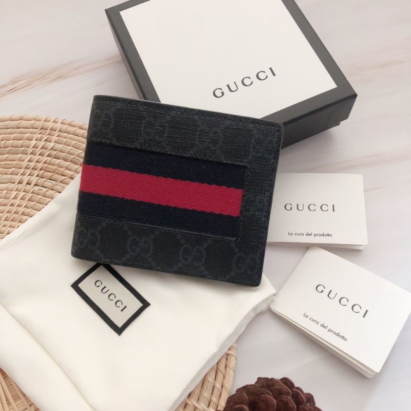 Gucci wallet 8 cards