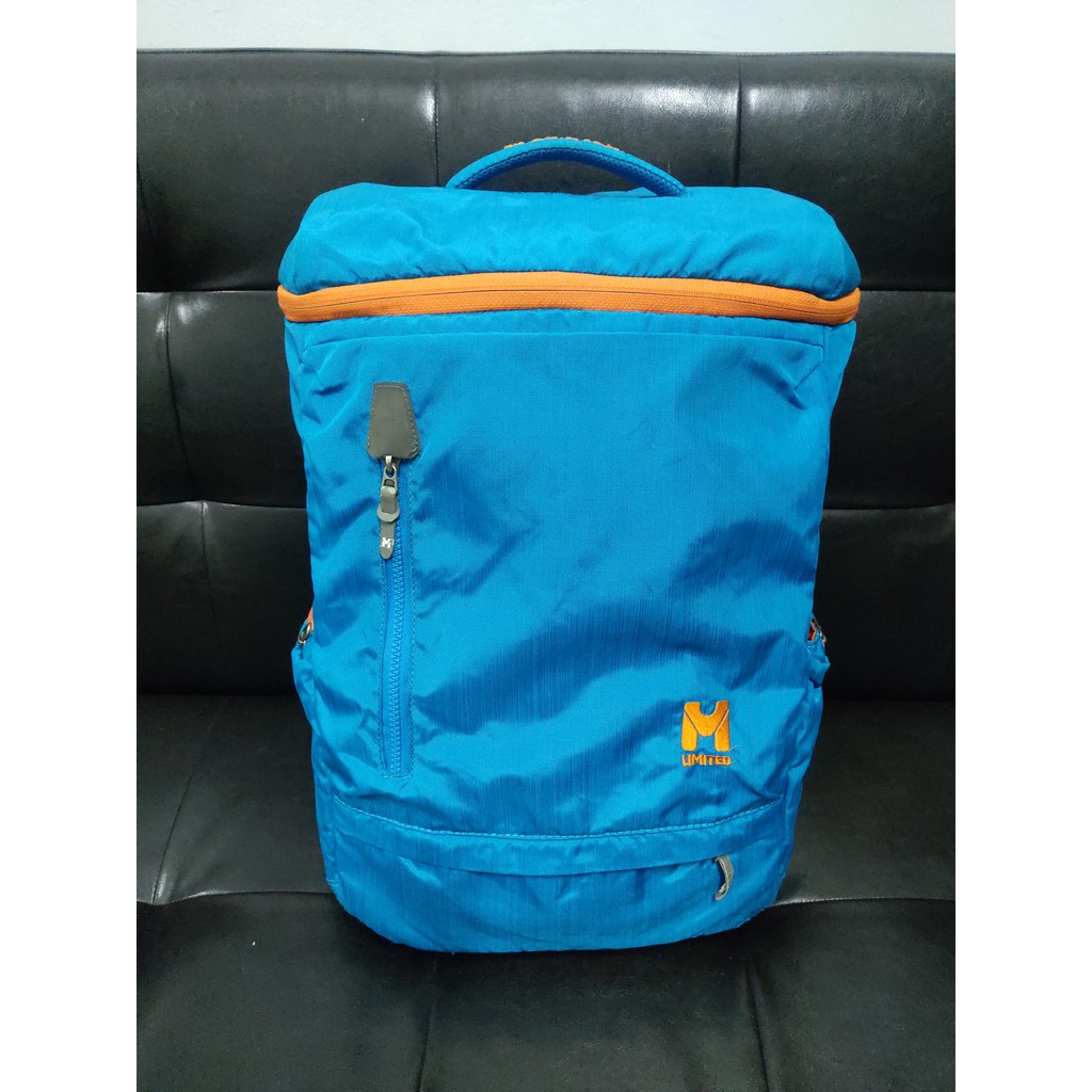 กระเป๋าโน๊ตบุ๊ค M Limited แท้ ทรงถัง เป้โน๊ตบุ๊ค กระเป๋าแล็ปท็อป เป้ notebook MLimited มือสอง สภาพใหม่มาก Backpack จุของ