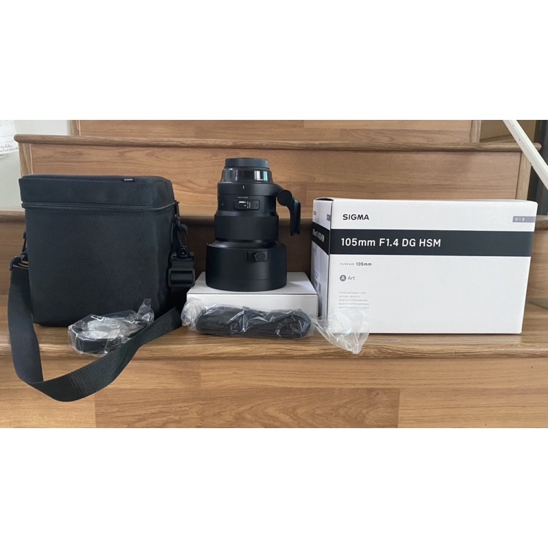 เลนส์มือสองสภาพใหม่ หน้าเลนส์ใสไร้ฝ้า ไร้รา Sigma Lens 105 mm. F1.4 DG HSM (Art) for cannon