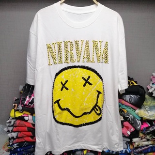 เสื้อยืดแฟชั่นวิบวับ ปักมือทำเอง เสื้อยืดลายวง NIRVANA อก44" เสื้อปักมือวินเทจ เสื้อปักเลื่อม ผ้านิ่ม ปักเพชร ปักหมุด