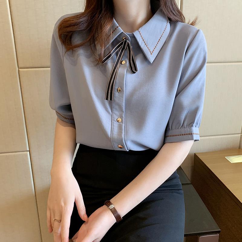 พร้อมส่ง เสื้อเชิ้ตทำงานเกาหลีสีขาวผ้าชีฟองทรงหลวมแขนสั้นคอปกโปโลโบว์เสื้อ 3 สี