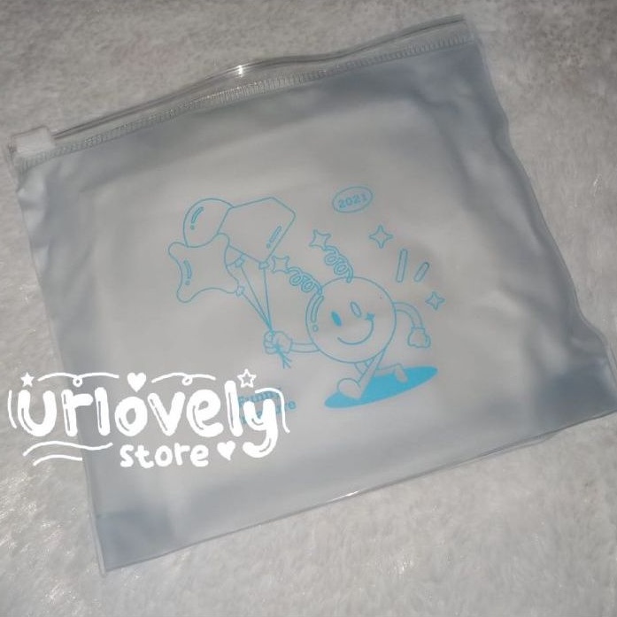 กระเป๋า Binder Merch TWorld TREASURE