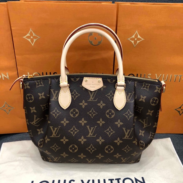 New lv turenne pm dc17