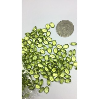 เพอริดอท ( Natural Peridot ) ขนาด 6x4 mm. เนื้อสะอาด สวย ไฟดีมากค่ะ #ดิบจากธรรมชาติ ( 1 ชุด มี 10 กะรัตค่ะ )