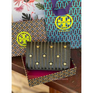 กระเป๋าสตางค์ขนาดกลางTory Burch Fleming Star Stud Medium Wallet​แท้💯%