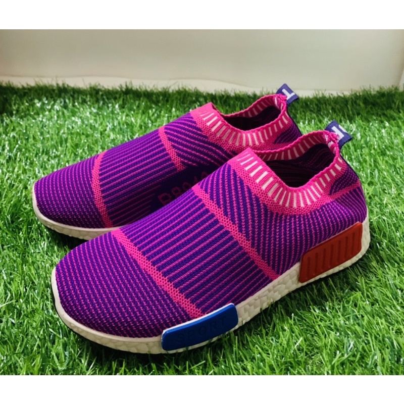 รองเท้าผ้ายืดลดราคาพร้อมส่ง🌸