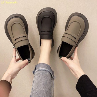 ❤จัดส่งทันที❤Loafers รองเท้าแตะผู้หญิงแบบสวม 2022 ใหม่รองเท้าหนังขนาดเล็กฟองน้ำเค้กพื้นหนา