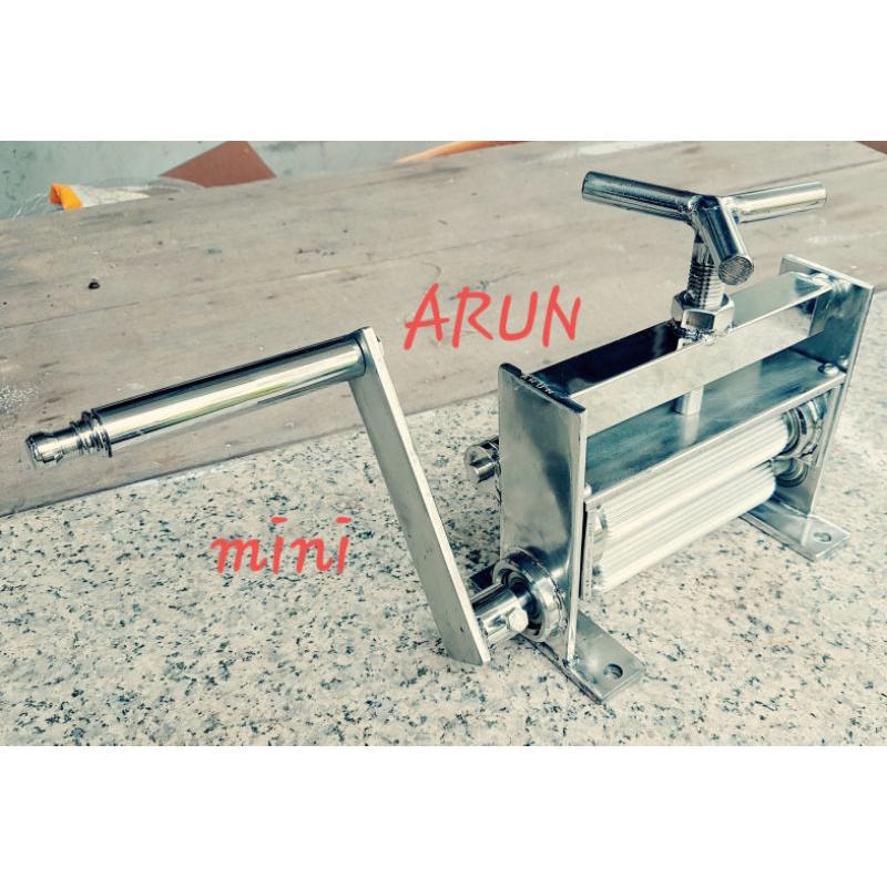 เครื่องบดปลาหมึกสแตนเลส#รุ่นmini5″ARUN