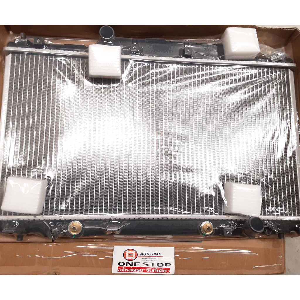 HONDA   หม้อน้ำ พลาสติก อะไหล่รถยนต์ รุ่น  Honda Civic Dimension เครื่อง2.0 CC ปี2001 1คอ  ขนาดก.18"