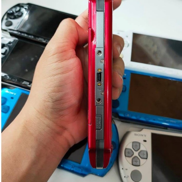 PSP 1000,2000,3000 จัดเซตพร้อมเล่น มีให้เลือกหลายสี หลายความจุ ส่งด่วนภายใน 1 วัน