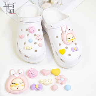 Croc Jibz ชุดแครอท DIY ติดกระดุมรองเท้า