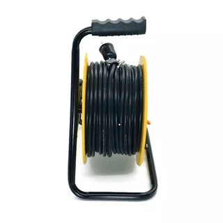 ล้อเก็บสายไฟVCT 2X1.5 / 2x2.5 Sq.mm. มีความยาว 20-30เมตร สีเหลือง-สีดำ รุ่นมีเบรคเกอร์ควบคุมระบบไฟ