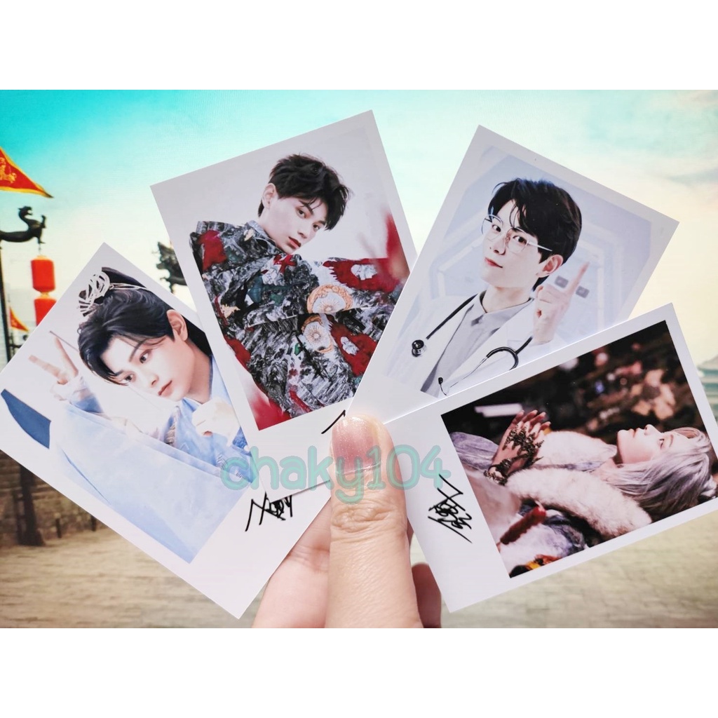 พร้อมส่ง! โพลารอยด์พร้อมลายเซ็นต์ ติงอวี่ซี (Ding Yuxi) 4 ใบ *มีเก็บเงินปลายทาง*