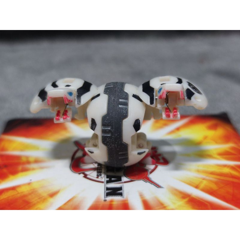 Bakugan บาคุกัน Dual hydranoid pearl สีมุก ขนาด B1 ของแท้ 100%