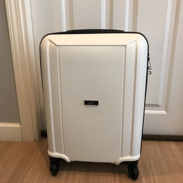 edelweiss luggage