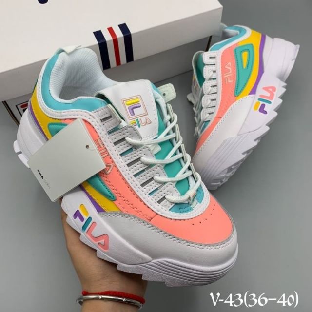 รองเท้าสุดเท่ Fira connection 2019