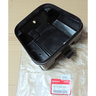 กล่องเครื่องมือ/ HONDA/WAVE110-100  2002-2004 ไฟตาคู่ รุ่นคาบู ท้ายมน แทัศูนย์ (80140-KEV-900)