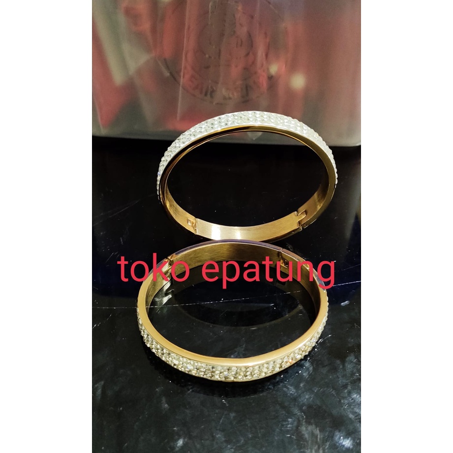 สร้อยข้อมือแฟชั่นไทเทเนียมจิตวิญญาณอินเทรนด์ ANTI-FADE - Jixiang Ping An