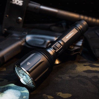 ไฟฉายตรวจการณ์ระยะไกล NEXTORCH P82 Ultra Long-range Flashlight