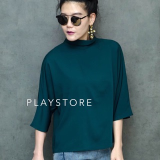 เสื้อแขนสั้นพอดีศอกคอปีนทรงเบสิค playstore