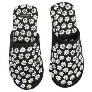 (พร้อมส่ง)*New*Marimekko Puketti Slippers Size S /M