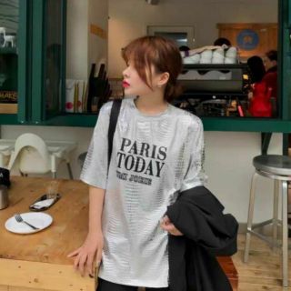 ✨New

เสื้อคอกลม พิมลายสีเงินทั้งตัว งานสวยมากก แต่งสกรีนอก PARIS TODAY