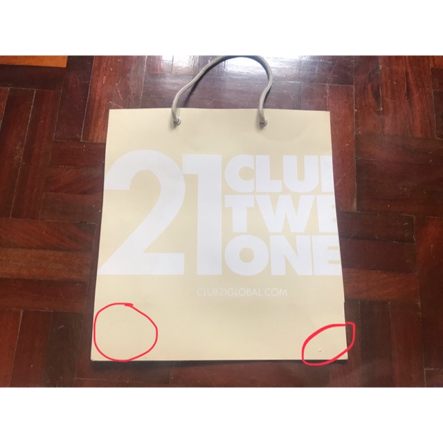[พร้อมส่ง] ถุงกระดาษ club21