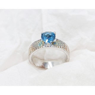 แหวนเงินแท้ craft ring ประดับ London blue topaz fancy cut ทรงหยดน้ำ