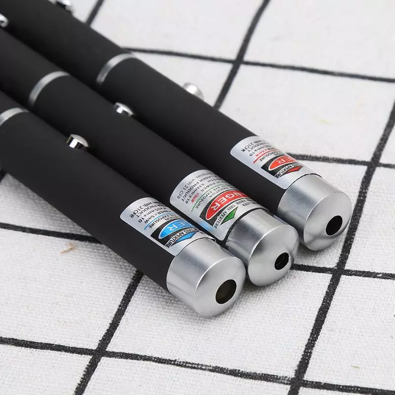 ปากกาเลเซอร์ สีแดง ม่วง เขียว 5mw 650 nm 650 nm 650 nm