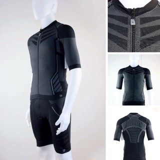 เสื้อจักรยานแขนสั้น Funkier Seamless