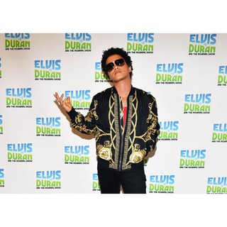 โปสเตอร์ Bruno Mars บรูโน มาส์ Music Poster ตกแต่งบ้าน รูปภาพ ภาพถ่าย โปสเตอร์วินเทจ โปสเตอร์วงดนตรี โปสเตอร์ติดผนัง