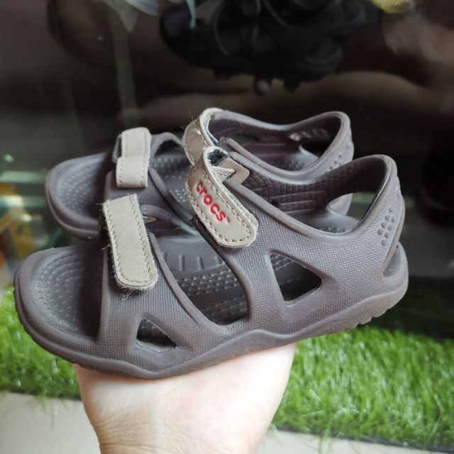 14cm/รองเท้า​เด็ก​ Crocs Iconic Comfort มือสอง​สภาพ​ดี​มาก