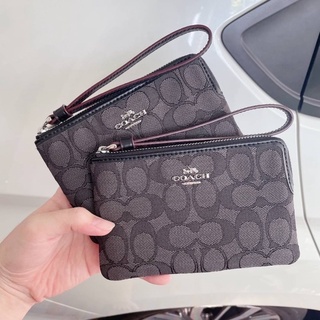 พร้อมส่ง!! Coach Wallet คล้องเเขน