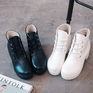 พรีออเดอร์-รองเท้าบูท Sz.35-45 (ขาว,ดำ) ส้นสูง7cm/2.8นิ้ว (CS428)